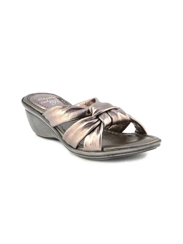 Clarks Women Soma Silk Graphite Leather Grey Heels