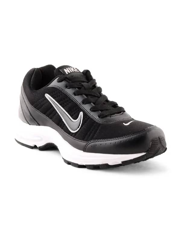 Nike Men Transform Black Sports Shoes