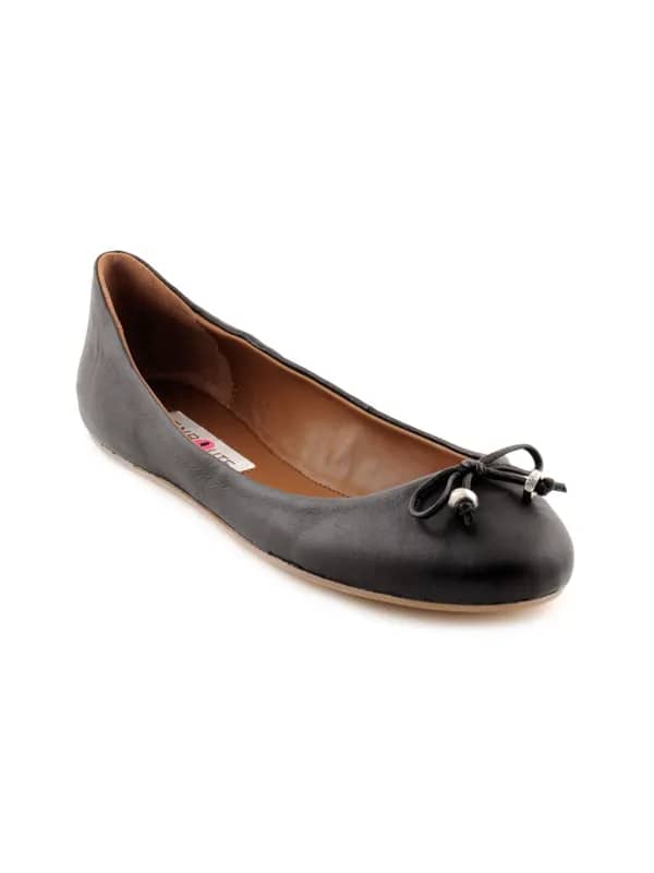 Enroute Women Black Ballerinas