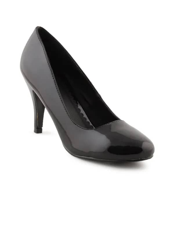 Carlton London Women Black Heels
