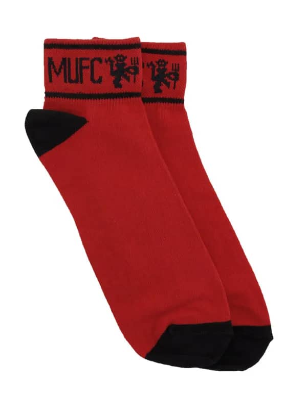 Manchester United Men Solid Red Socks