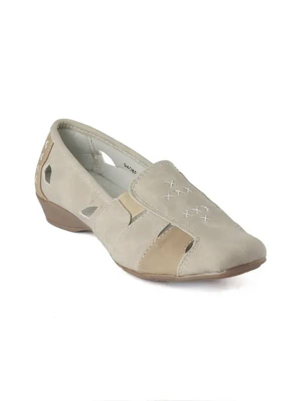 Catwalk Women Beige Casual Shoes