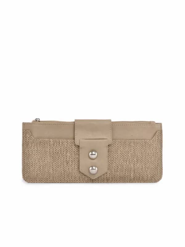 Baggit Women Udaan Jhuti Beige Wallet
