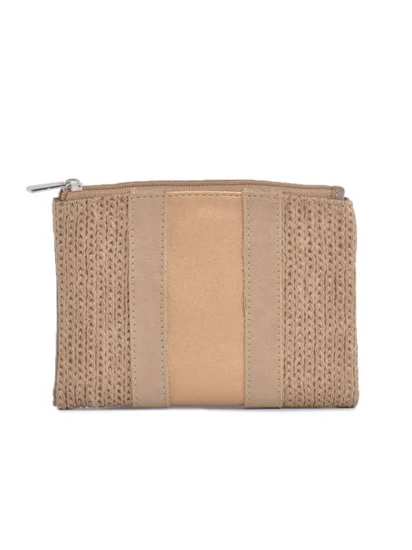 Baggit Women Lallu Jhuti Beige Wallet