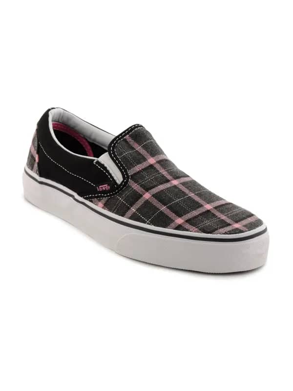 Vans Unisex Classic Slip-On Black Casual Shoe