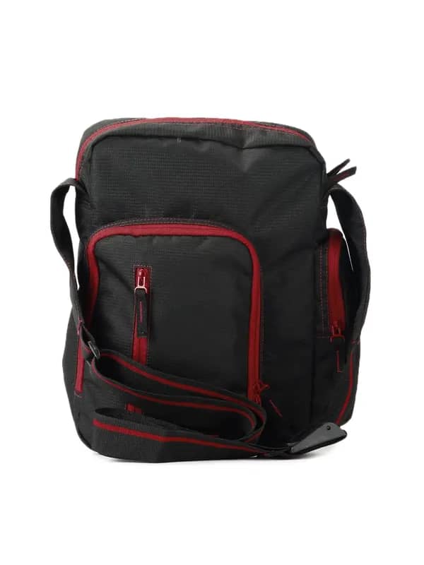 Wildcraft Unisex Black Messenger Bag