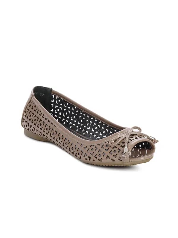 Catwalk Women Beige Shoes