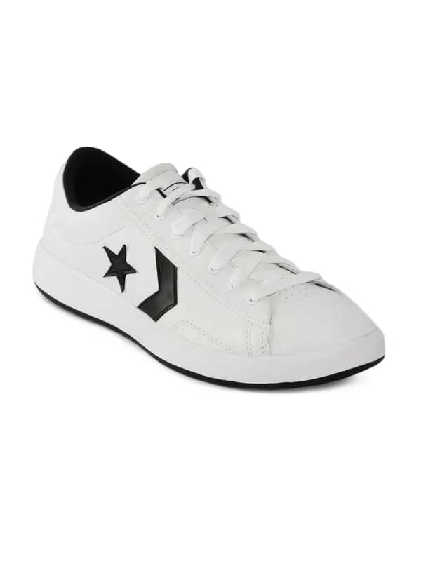 Converse Unisex Chuck Taylor White Casual Shoes