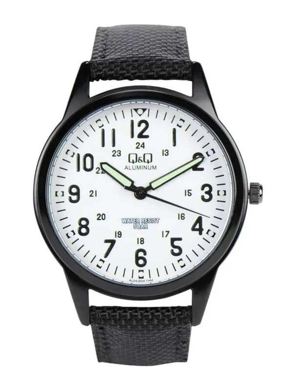 Q&Q Men White Dial Watch