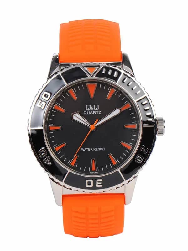Q&Q Men Black Dial Watch