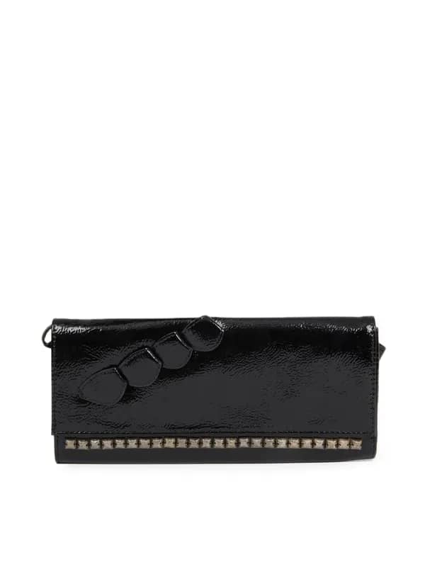 Baggit Women Black Fingers Crush Clutch