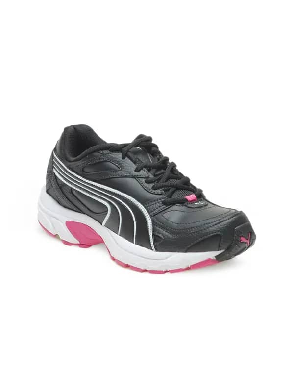 Puma Women Axis XT Wn s Black Sports Shoes