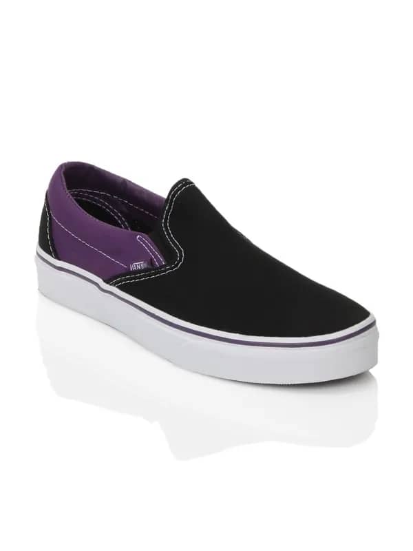 Vans Men Classic Slip-On Black Shoes