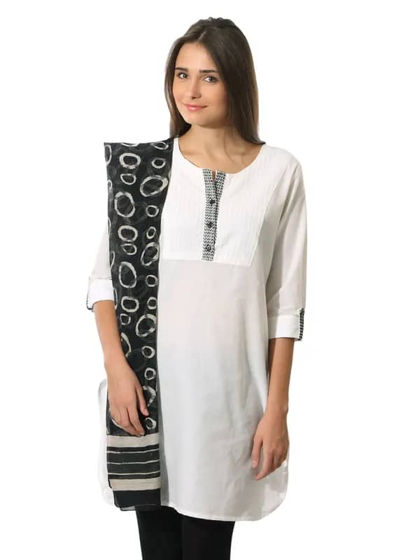 Fabindia Women Black Chanderi Hand Printed Stole