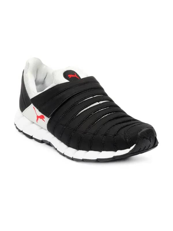 Puma Men Black Sports Shoes