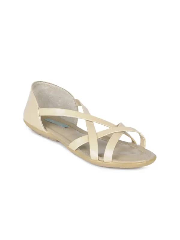 Catwalk Women Beige Flats