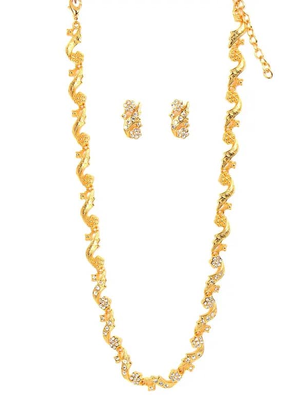 Estelle Women Gold Jewellery Set