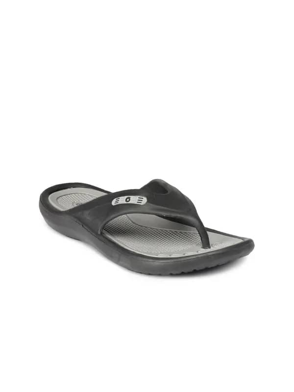 Globalite Women Black Flip Flops