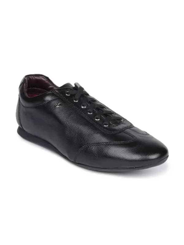 Arrow Men Black Shoes