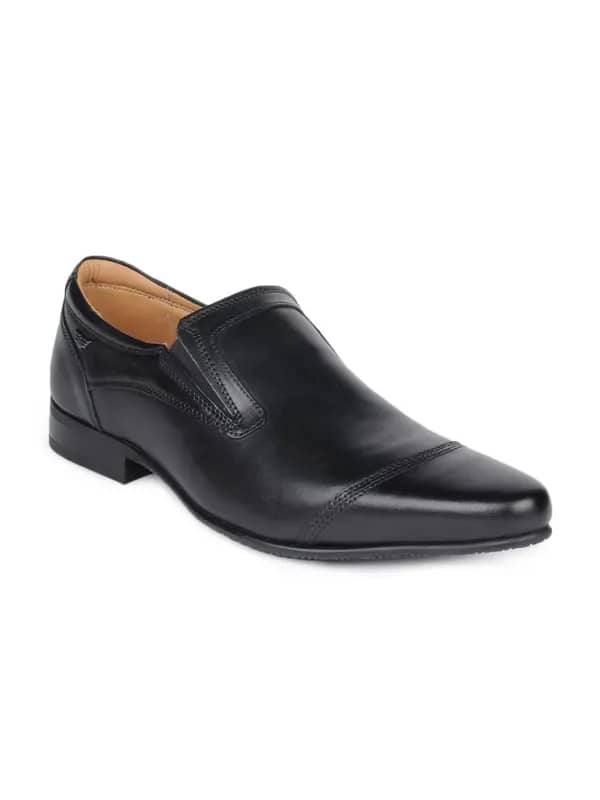 Red Tape Men Black Shoes