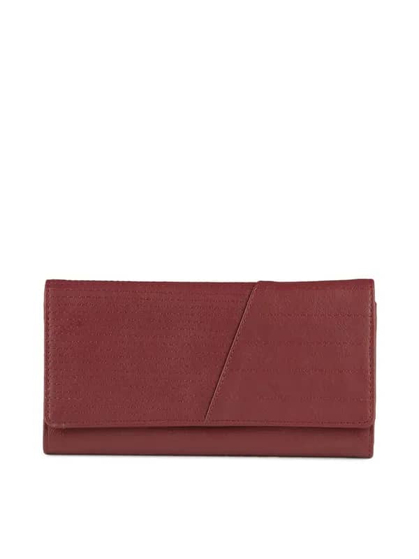 Baggit Women Red Border Lisa Wallet