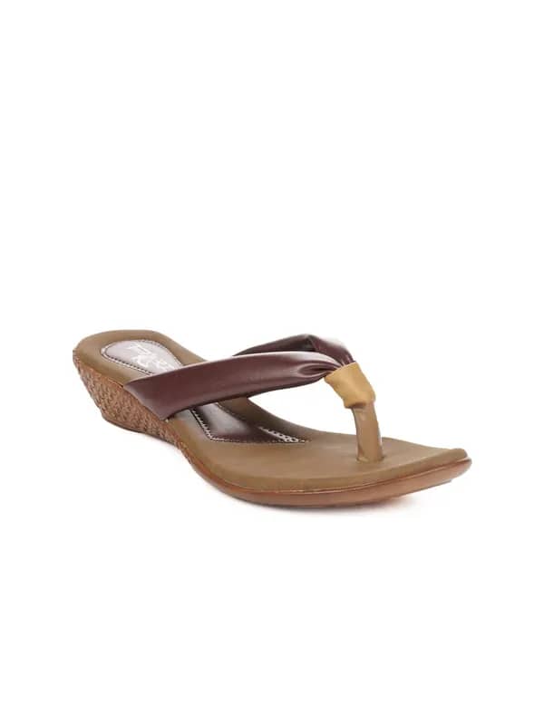 Portia Women Maroon Wedges