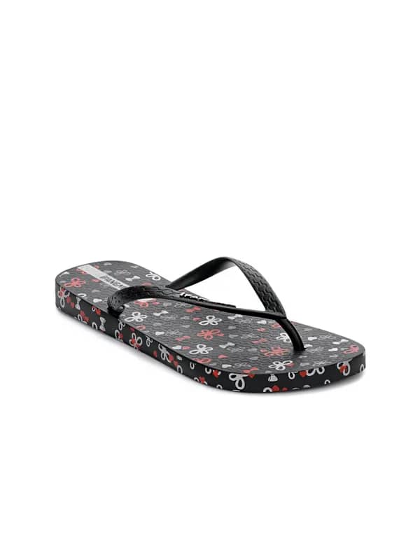 iPanema Women Black Flip Flops