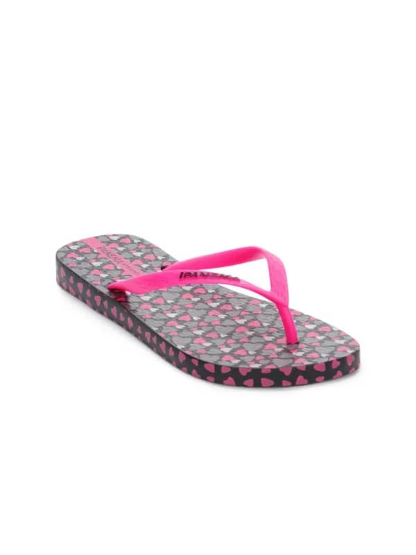 iPanema Women Pink Flip Flops