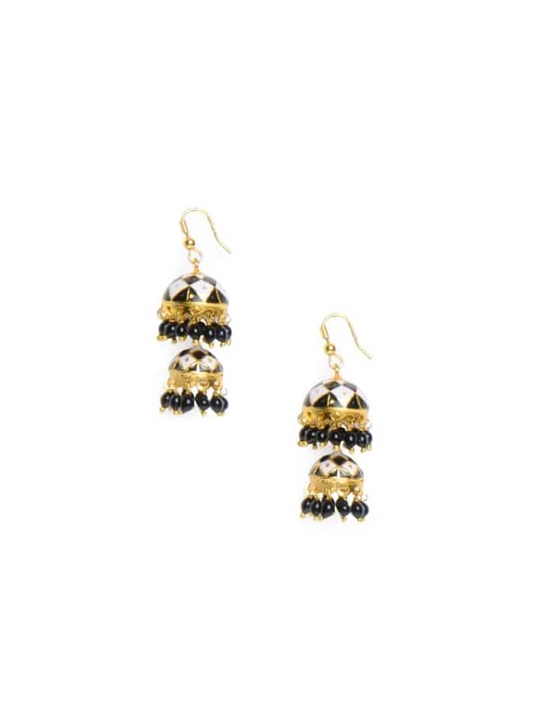 Adrika Black Earrings