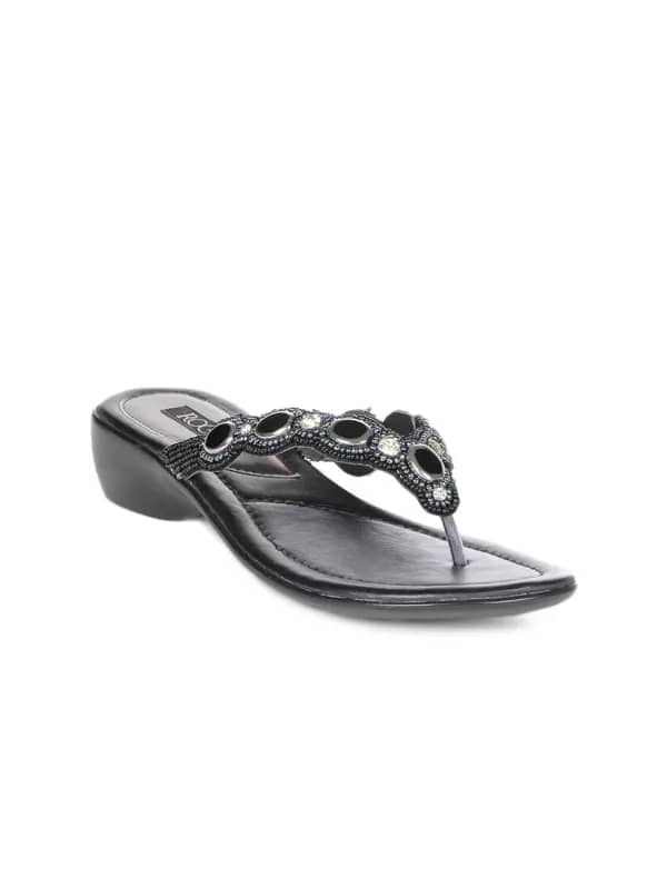 Rocia Women Black Flats