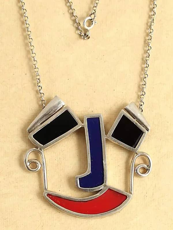 Rreverie Women Multi Coloured Pendant with Chain