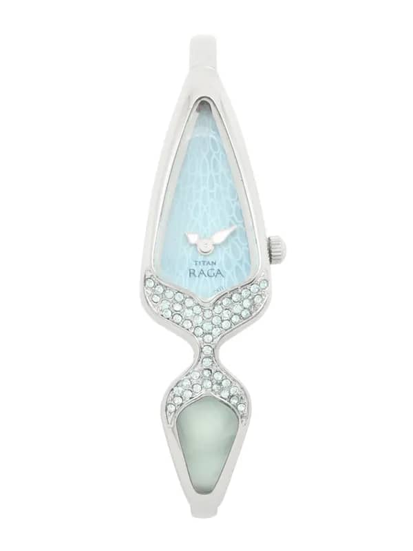 Titan Women Blue Dial Watch N9769SM01