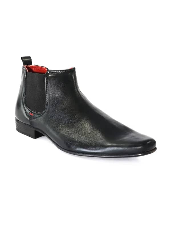 Red Tape Men Black Shoes