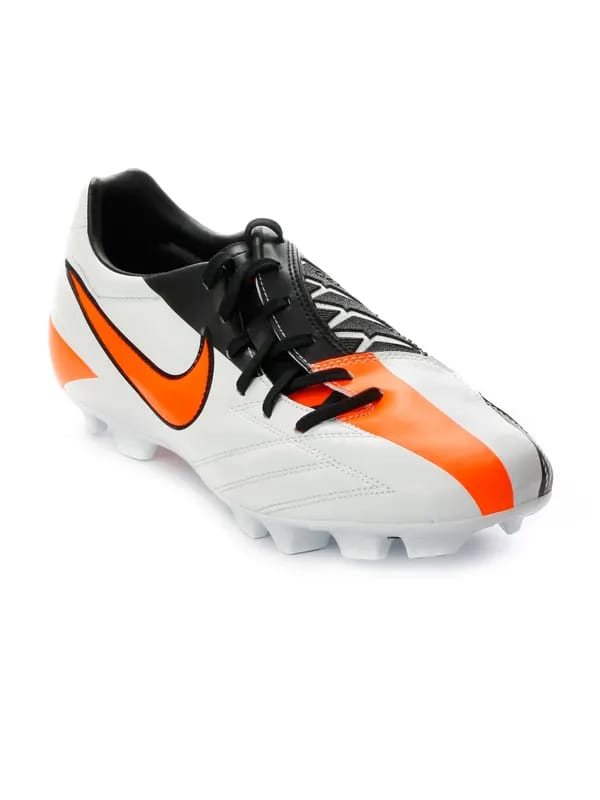 Nike Men T90 Shoot I\/ HG-B White Sports Shoe