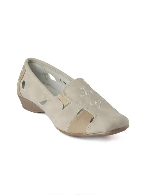 Catwalk Women Beige Casual Shoes