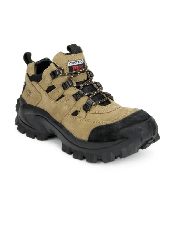 Woodland Men Brown Trekking Shoes