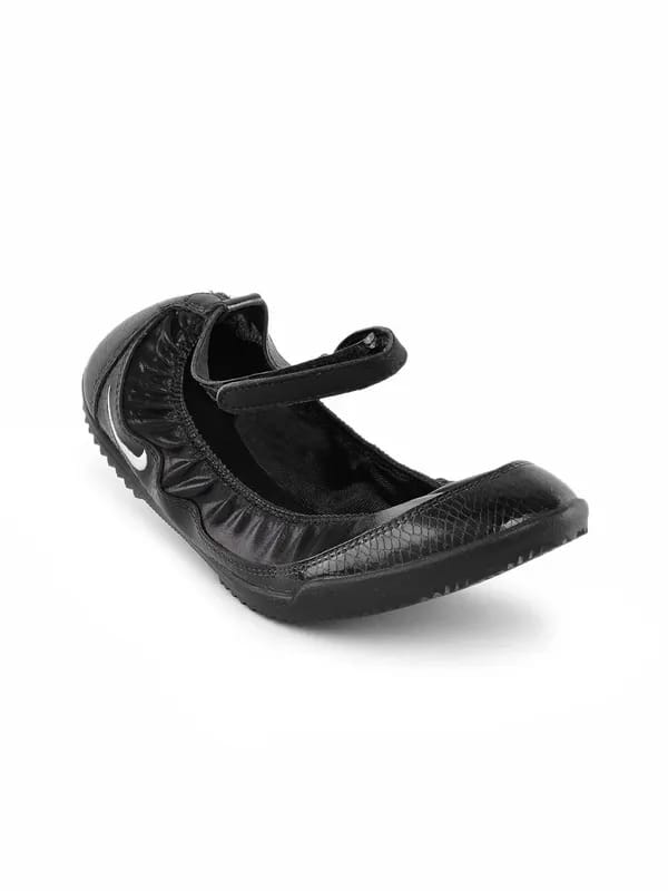 Nike Women Black Tenkay Shoes
