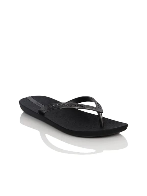 iPanema Women Neo Black Flip Flops