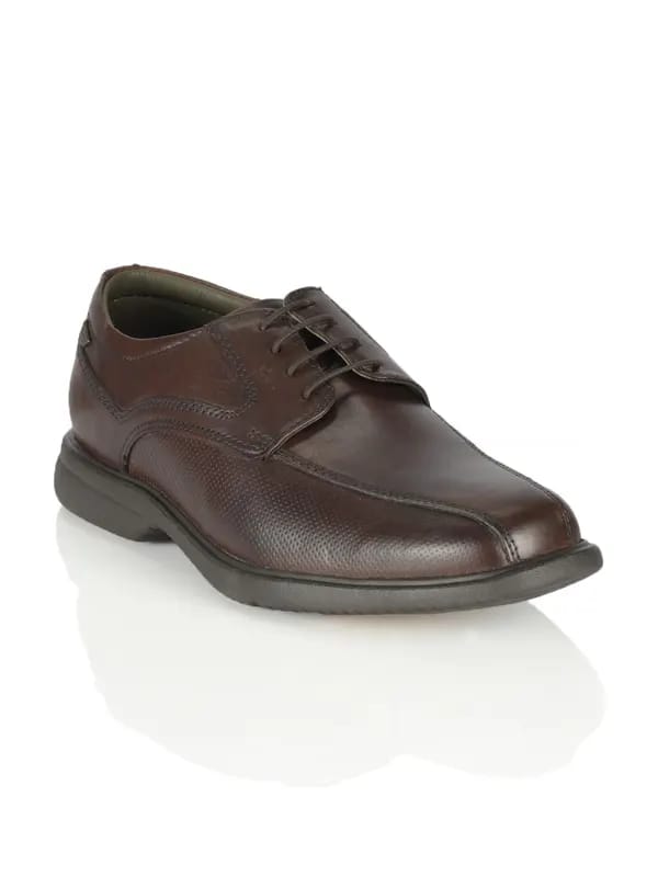 Red Tape Men Brown Shoes
