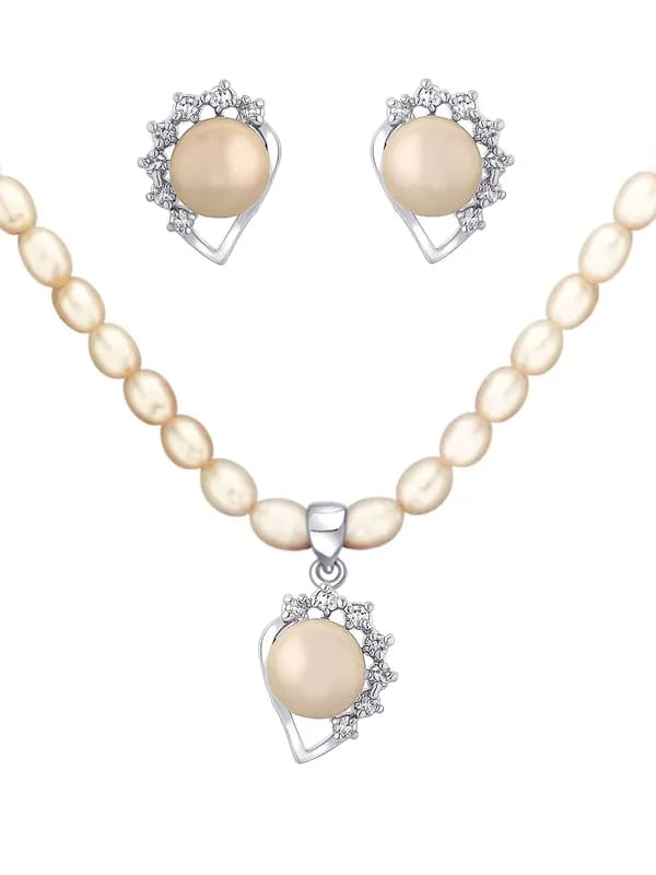 Miki Pearl Women Ivory Jewellery Set