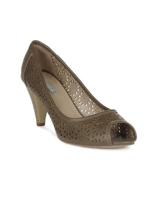 Catwalk Women Brown Peep Toes
