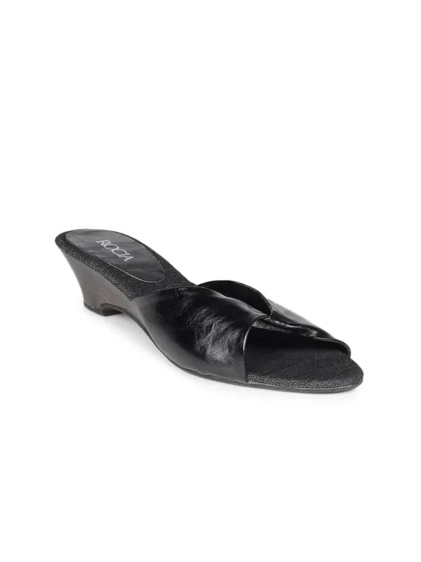 Rocia Women Black Heels