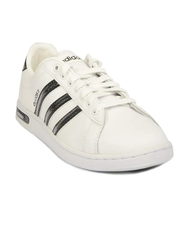 ADIDAS Men Derby II White Sports Shoes