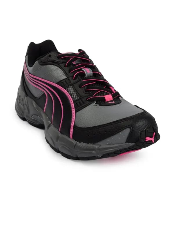 Puma Men Iknois 2 XT Black Sports Shoes
