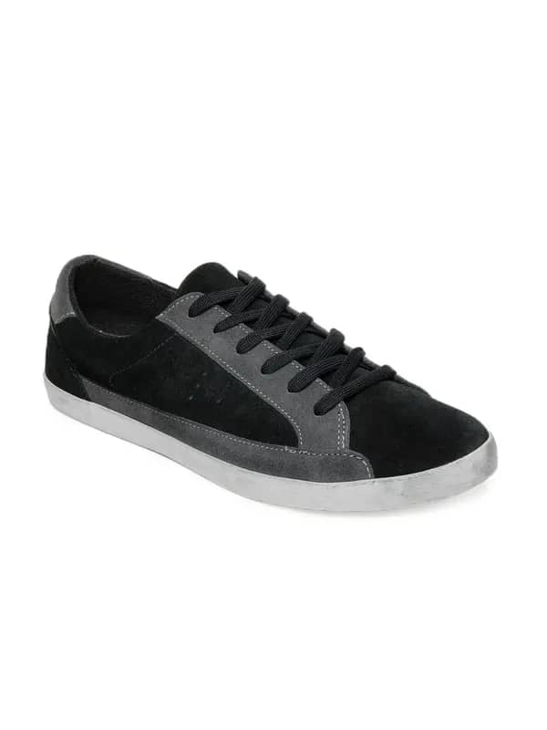 United Colors of Benetton Men Black Shoes