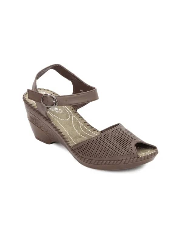 Cobblerz Women Brown Sandals